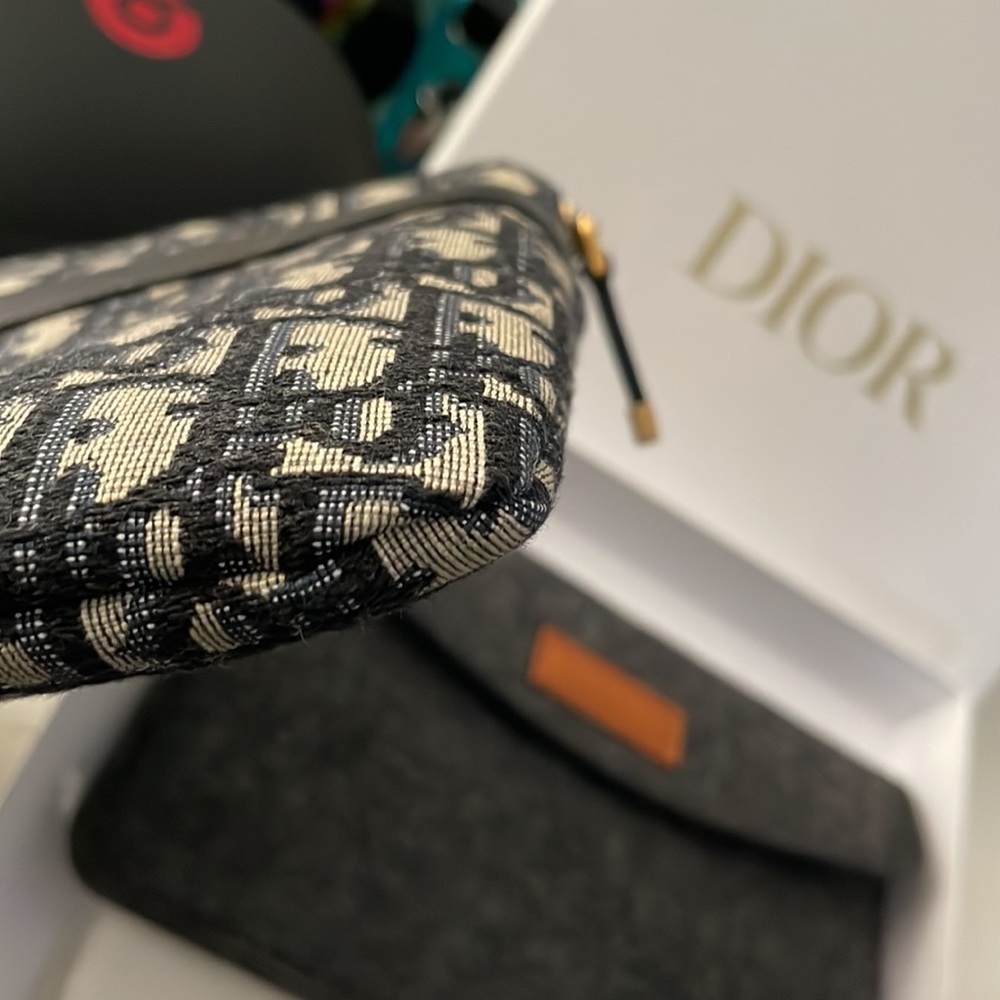 Dior Travel Kit Oblique Jacquard - Picture 10 of 13